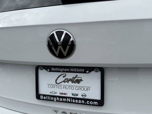 Used 2024 Volkswagen Taos SE image 10