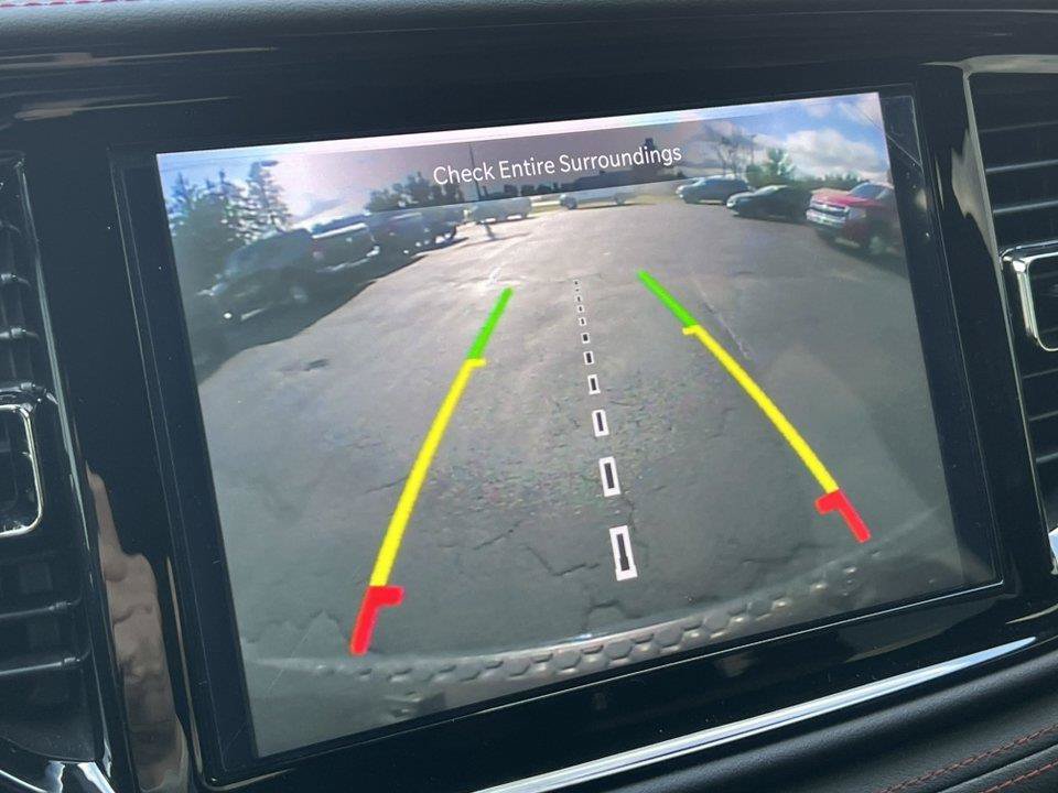 Used 2024 Dodge Durango GT AWD/4WD image 33