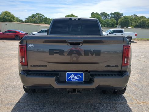 Certified 2025 RAM 3500 Laramie w/ Night Edition AWD/4WD image 4