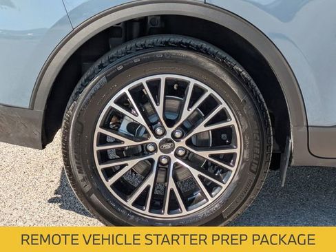 Used 2023 Ford Escape SE FWD image 11
