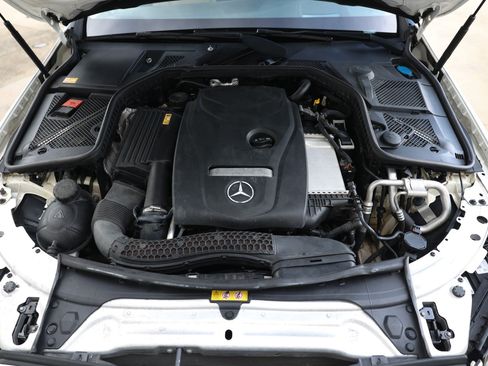 Used 2015 Mercedes-Benz C 300 Sedan image 51