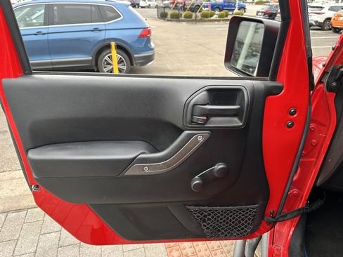 Used 2016 Jeep Wrangler Sport image 10
