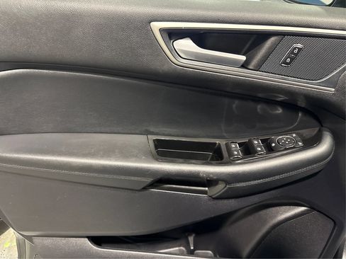 Used 2019 Ford Edge SEL w/ Cargo Accessory Package AWD/4WD image 20