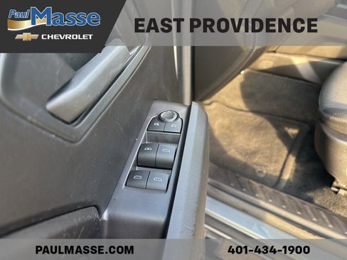 Used 2023 Chevrolet Colorado Trail Boss w/ Technology Package image 9