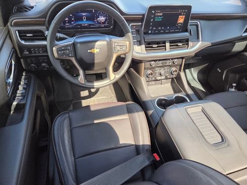Used 2024 Chevrolet Tahoe High Country image 11