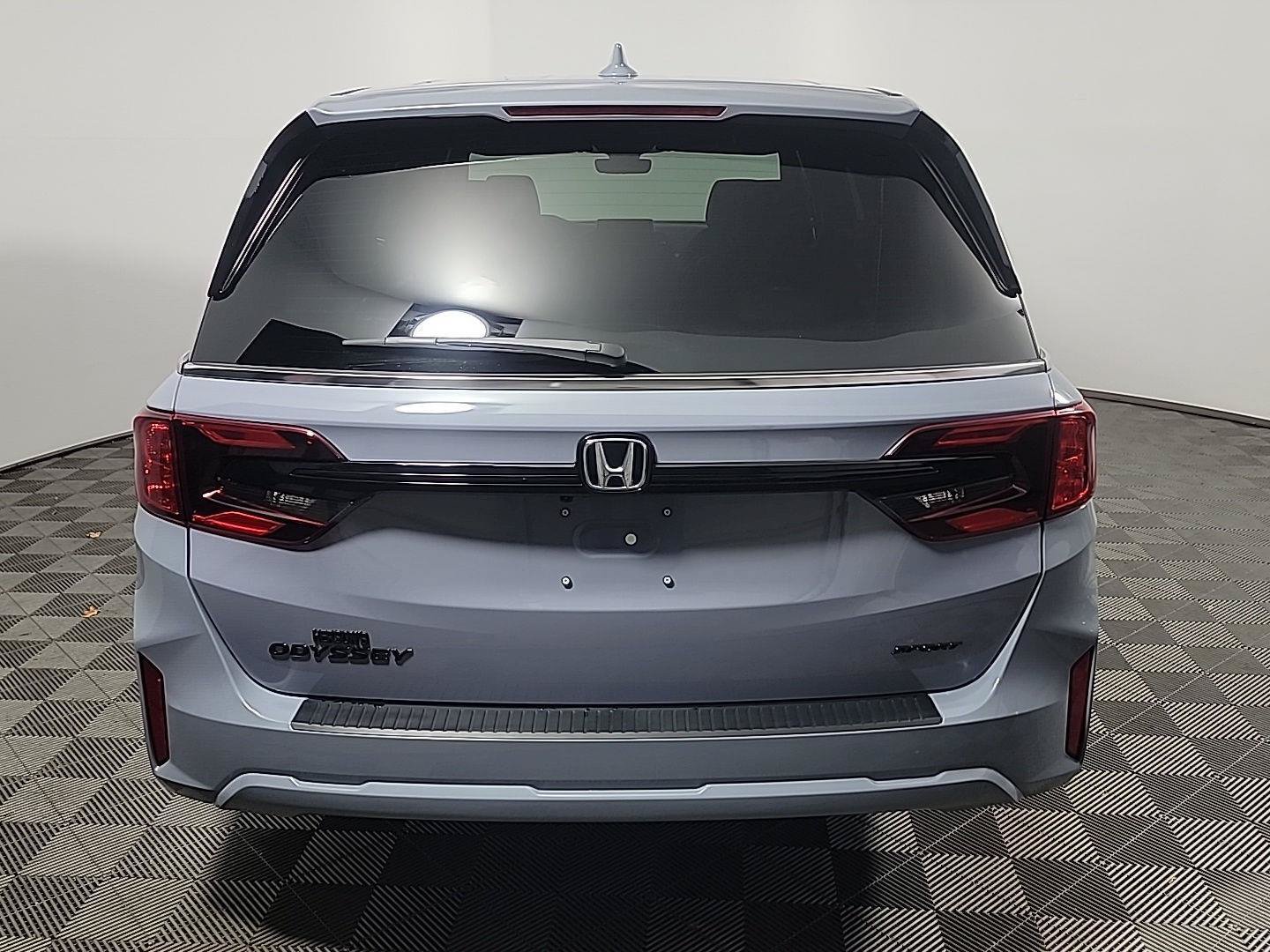 New 2027 Honda Odyssey Sport-L image 4