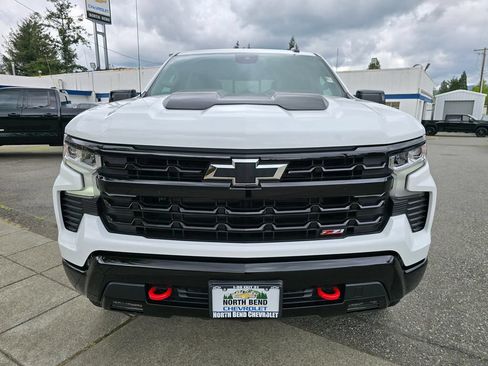 New 2026 Chevrolet Silverado 1500 LT Trail Boss w/ Convenience Package II AWD/4WD image 2