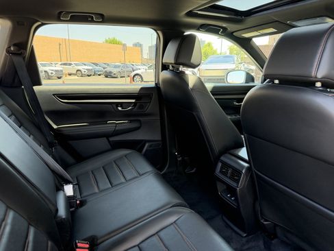 Used 2025 Honda CR-V Sport-L image 38