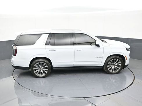 New 2026 Chevrolet Tahoe High Country AWD/4WD image 68