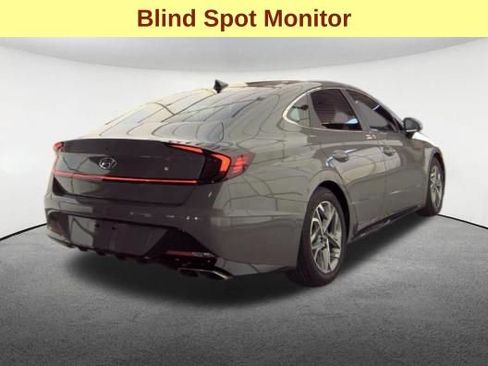 Used 2023 Hyundai Sonata SEL w/ Convenience Package FWD image 5