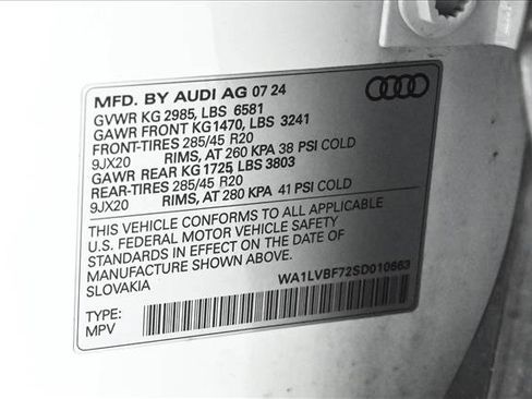 Certified 2025 Audi Q7 3.0T Premium Plus image 27