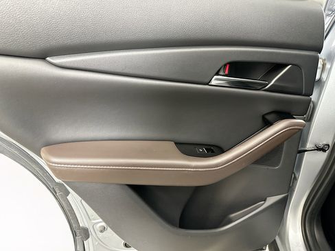 Used 2021 MAZDA CX-30 FWD 2.5 S w/ Premium Package image 27