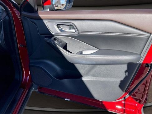 Certified 2023 Nissan Rogue SL w/ SL Premium Package image 22