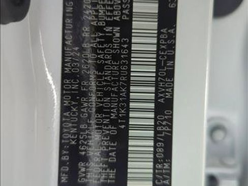 Used 2024 Toyota Camry XSE w/ Navigation Package image 24