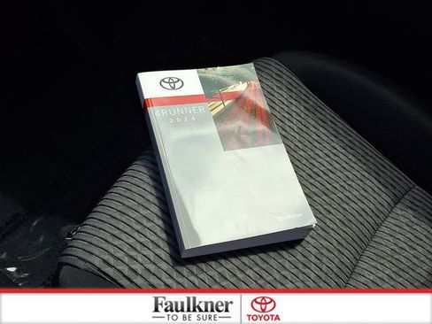 Certified 2024 Toyota 4Runner SR5 AWD/4WD image 26