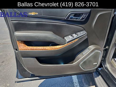 Certified 2018 Chevrolet Suburban Premier AWD/4WD image 23