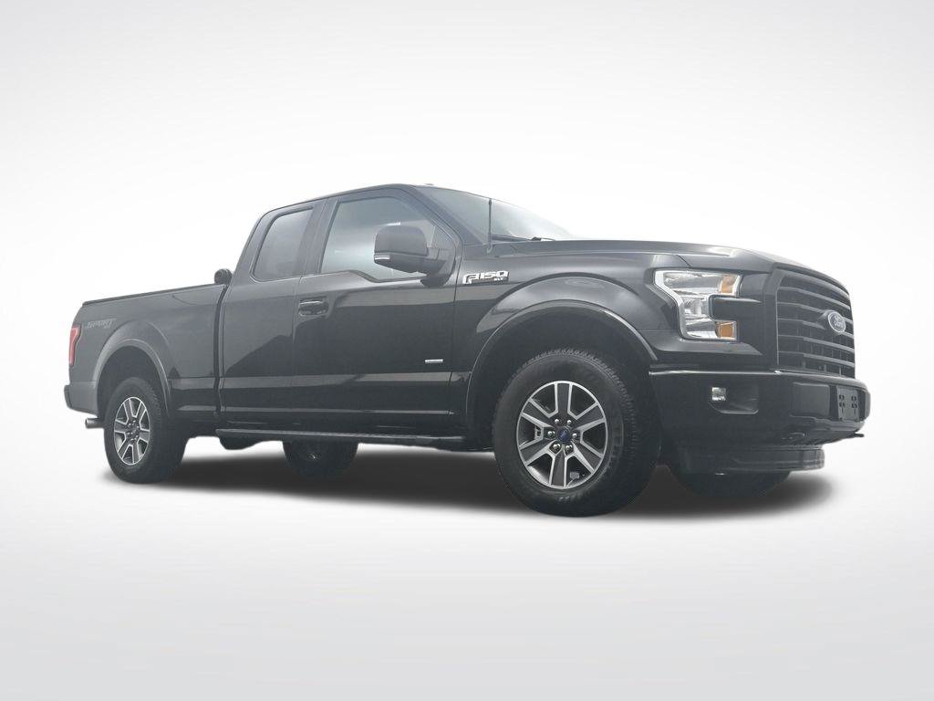 Used 2017 Ford F150 XLT w/ Equipment Group 302A Luxury AWD/4WD image 35