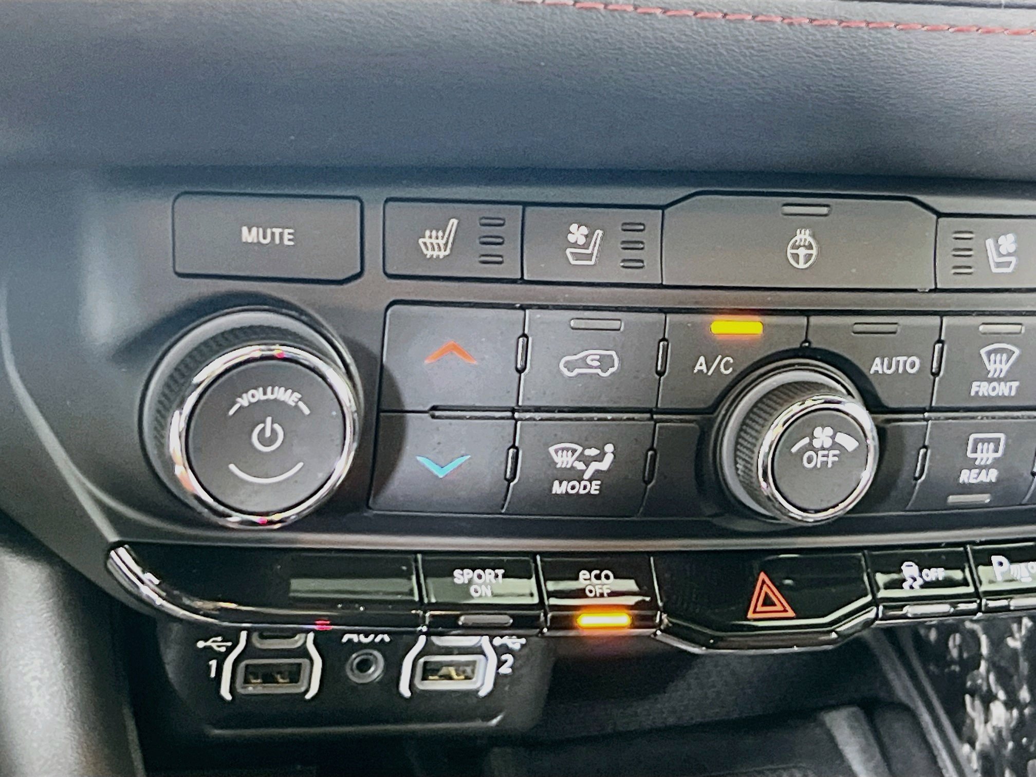 Used 2023 Dodge Durango R/T AWD/4WD image 20
