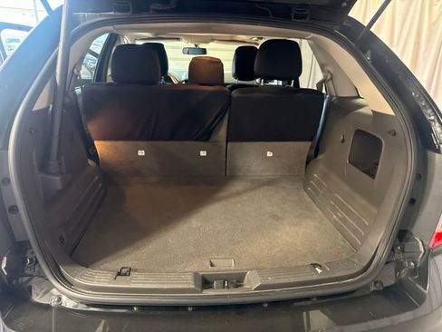 Used 2013 Ford Edge SEL FWD image 14