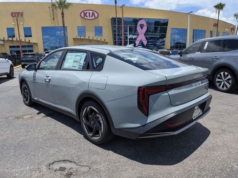 New 2026 Kia K4 GT-Line Turbo FWD image 3