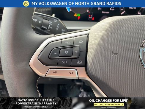 New 2026 Volkswagen Tiguan SE AWD/4WD image 10