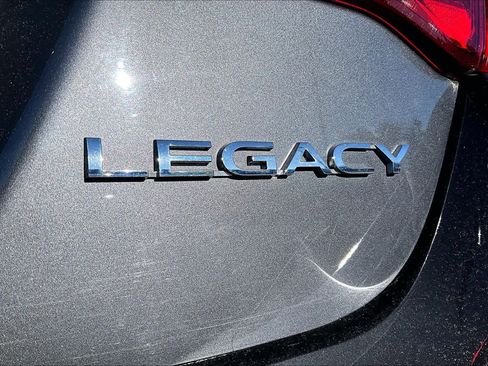 Used 2018 Subaru Legacy 2.5i image 9