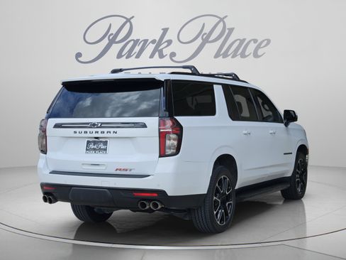 Used 2023 Chevrolet Suburban RST w/ Sport Performance Package AWD/4WD image 6