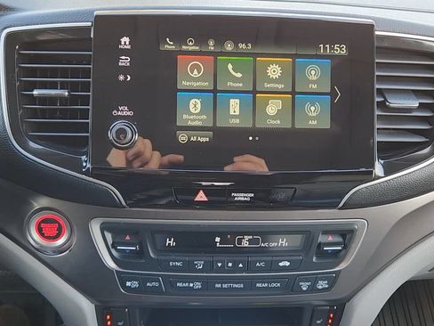 Used 2021 Honda Pilot Black Edition image 15