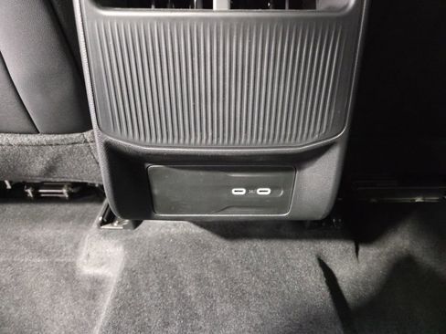 New 2026 Jeep Cherokee Limited AWD/4WD image 38