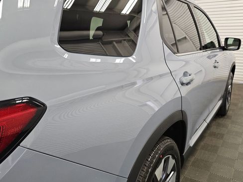 New 2026 Honda Pilot Touring image 9