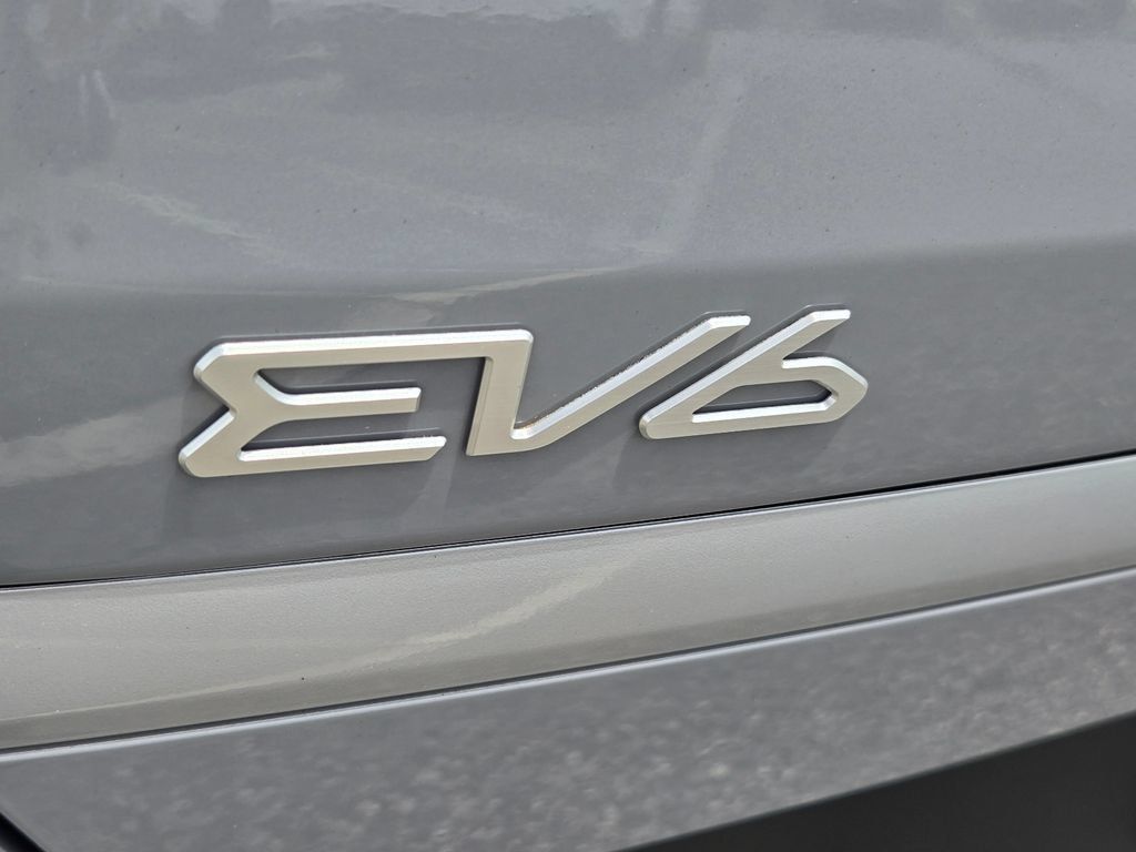 New 2026 Kia EV6 Light RWD image 12