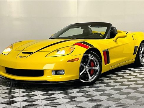 Used 2012 Chevrolet Corvette Grand Sport w/ 4LT Preferred Equipment Group RWD image 2