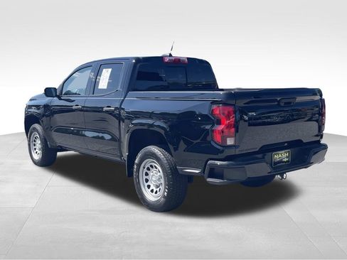 Used 2023 Chevrolet Colorado W/T w/ WT Convenience Package II RWD image 5
