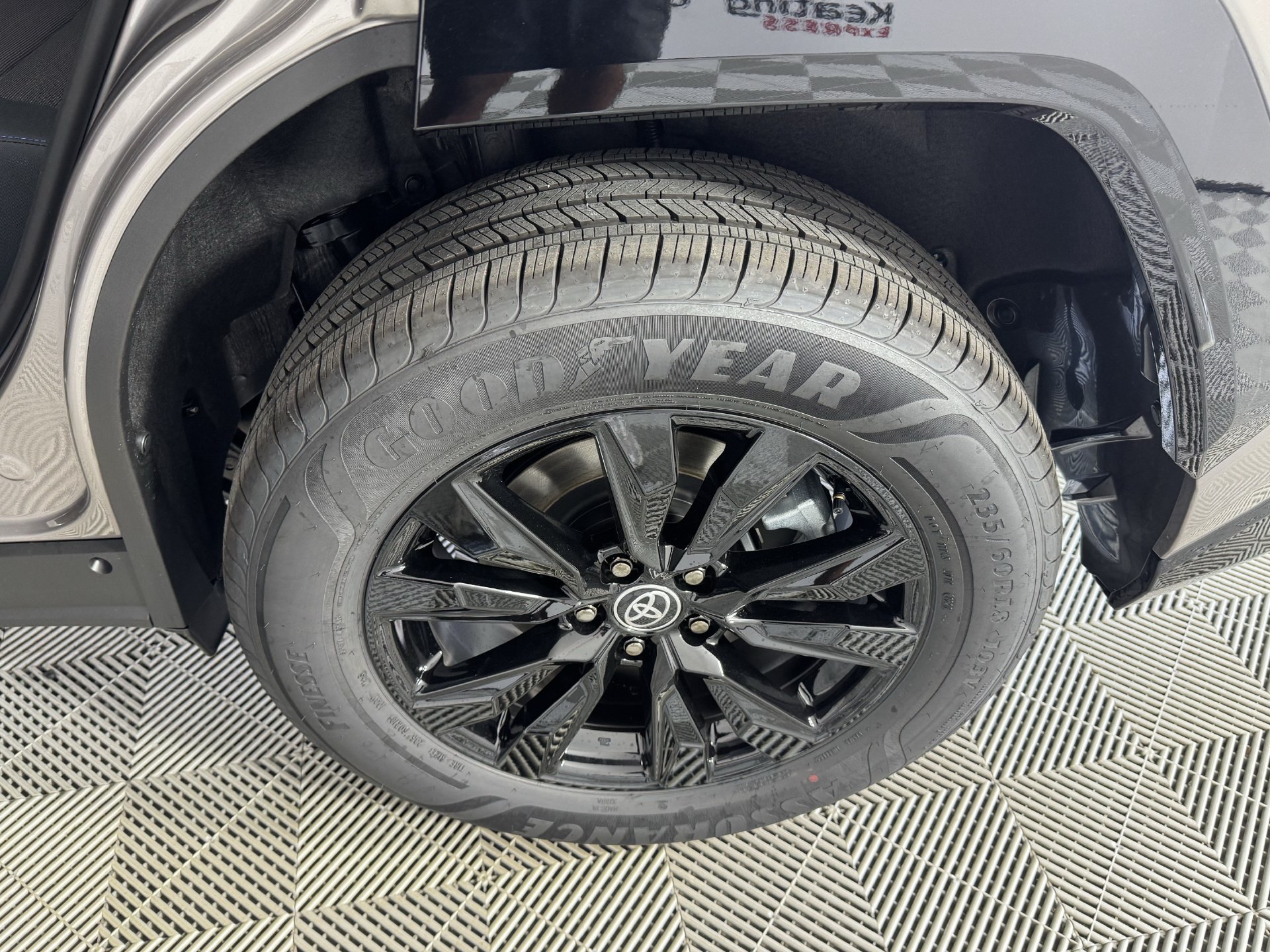 New 2026 Toyota RAV4 SE AWD/4WD image 15