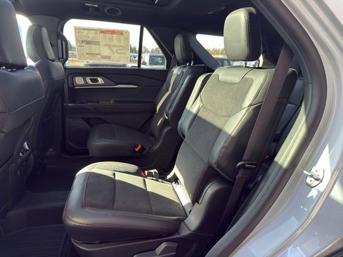 New 2026 Ford Explorer ST w/ Sun And Sound Package image 32