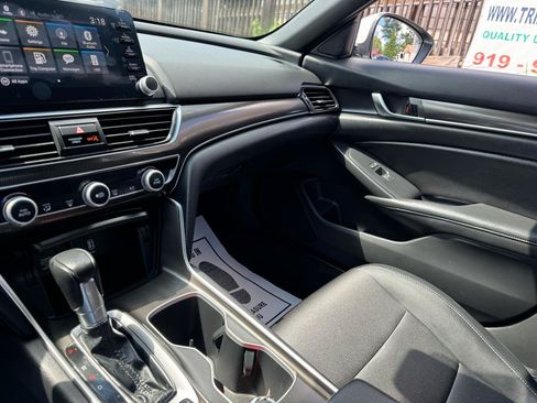 Used 2019 Honda Accord Sport image 25