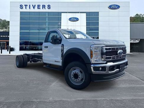 New 2025 Ford F600 2WD Regular Cab Super Duty w/ XL Chrome Package image 1