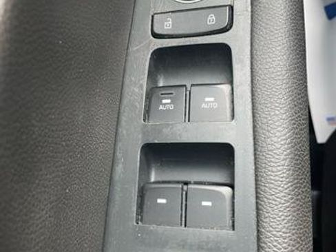 Used 2018 Hyundai Sonata Sport FWD image 22