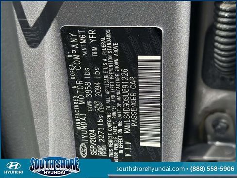 Certified 2025 Hyundai Elantra SEL FWD image 18