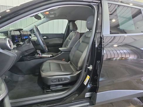 Used 2025 Chevrolet Trax ACTIV w/ Driver Confidence Package FWD image 21