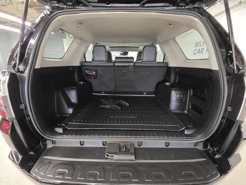 Used 2021 Toyota 4Runner SR5 Premium w/ Moonroof Package AWD/4WD image 23