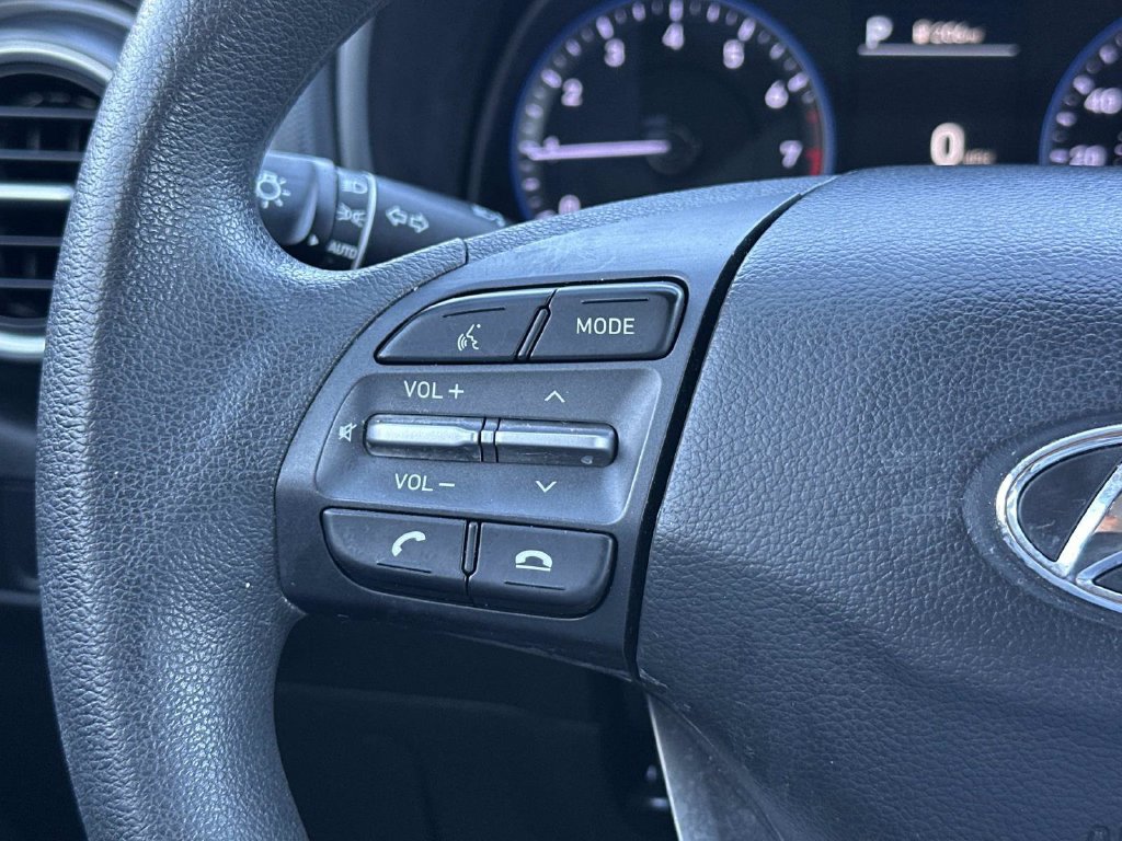 Used 2021 Hyundai Kona SE AWD/4WD image 25