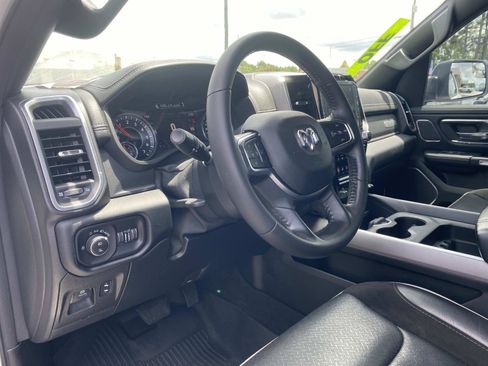 Used 2021 RAM 1500 Laramie AWD/4WD image 27