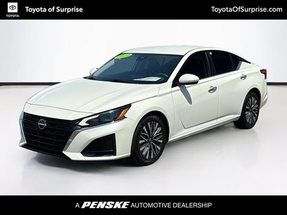 Used 2023 Nissan Altima 2.5 SV