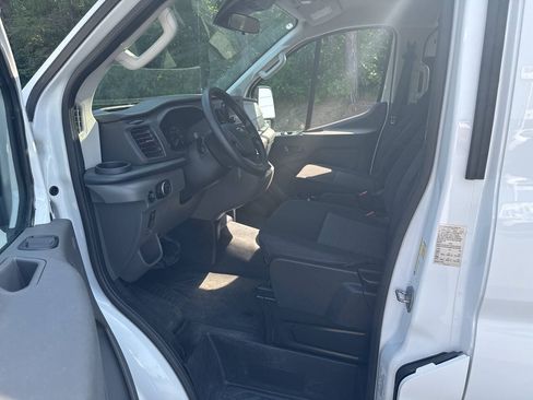 Used 2025 Ford Transit 250 Low Roof w/ Exterior Upgrade Package RWD image 11