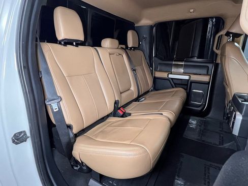 Used 2022 Ford F350 Lariat w/ Lariat Ultimate Package image 11