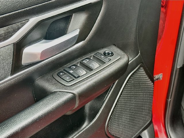 Used 2021 RAM 1500 Big Horn AWD/4WD image 17