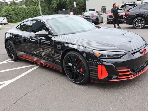 Used 2023 Audi RS e-tron GT AWD/4WD image 4