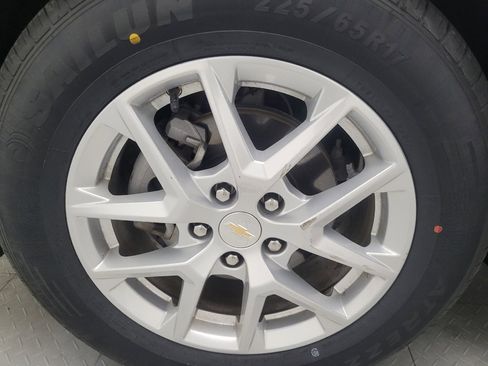 Used 2024 Chevrolet Equinox LT image 31