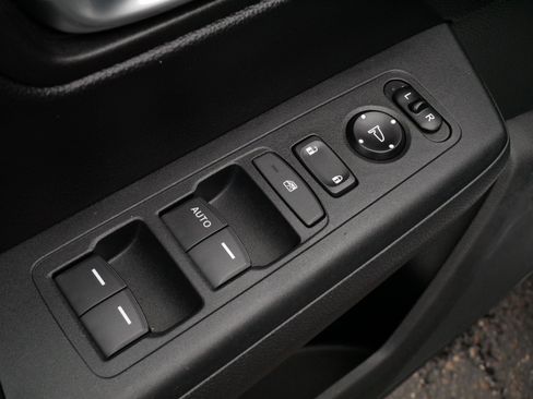 Used 2024 Honda CR-V LX image 19
